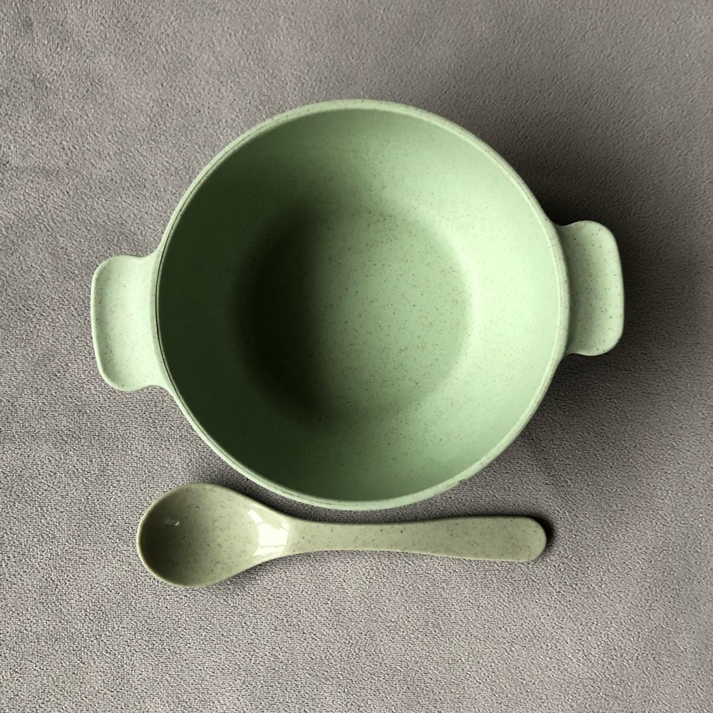 Eco~Friendly Bowl and Spoon Set ~ Baby Toddler Feeding ~ Green ~ Brand New